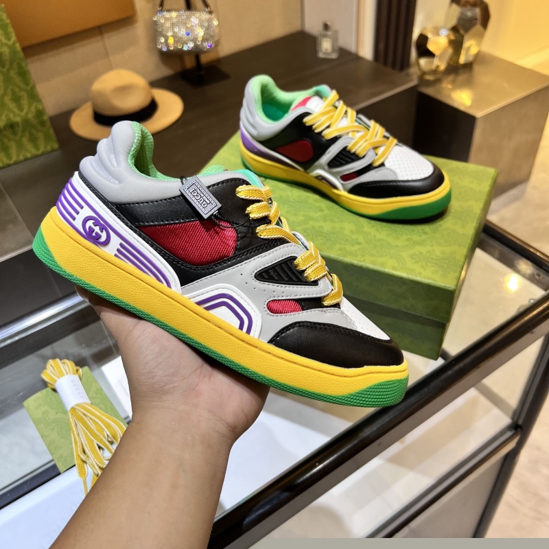 G*u*i casual shoes